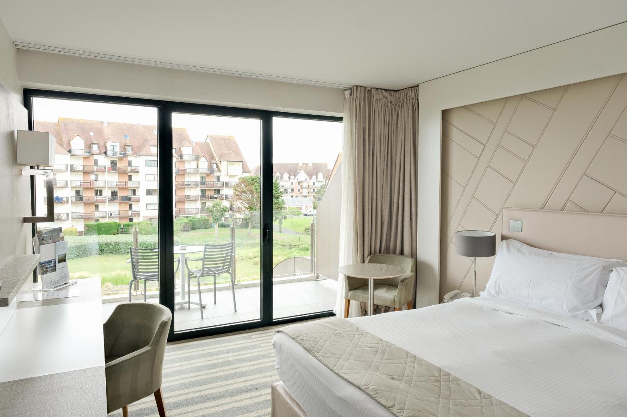 Thalazur Cabourg - Hotel & Spa Exterior photo